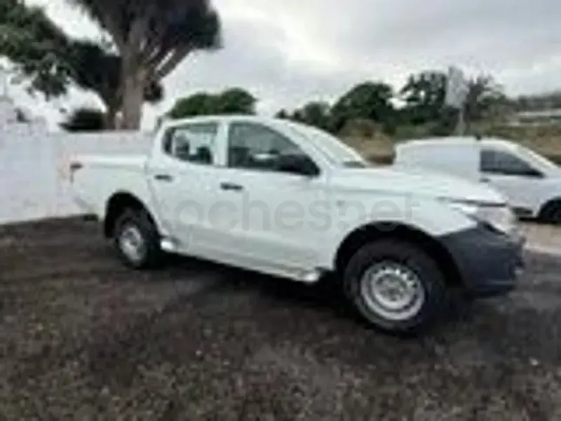 Usado Mitsubishi L200 154 CV (113 kW) 2017 Blanco Pickup/Camioneta