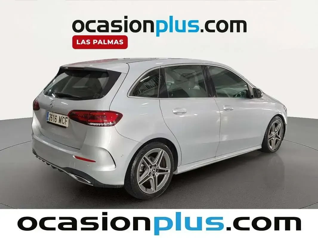 Usado Mercedes B200 150 CV (110 kW) 2022 Gris Utilitario