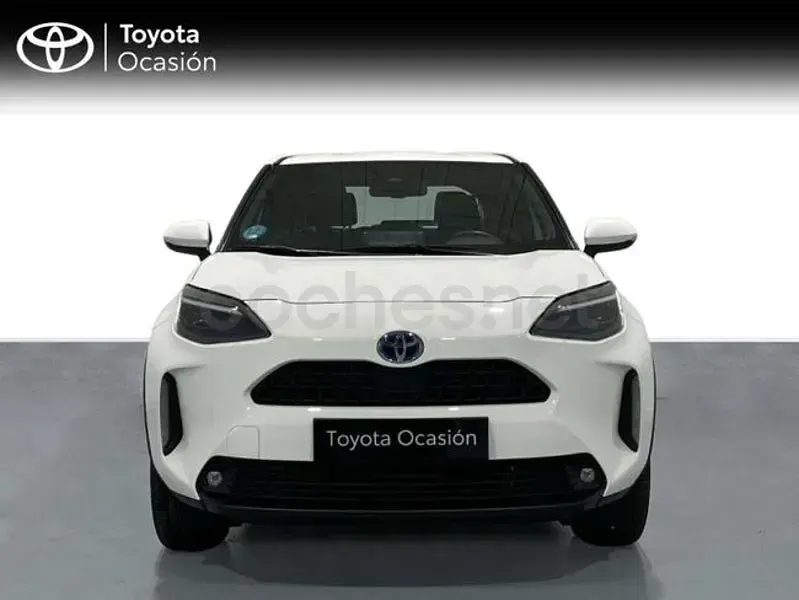 Usado Toyota Yaris Cross Active 116 CV (85 kW) 2022 Blanco SUV