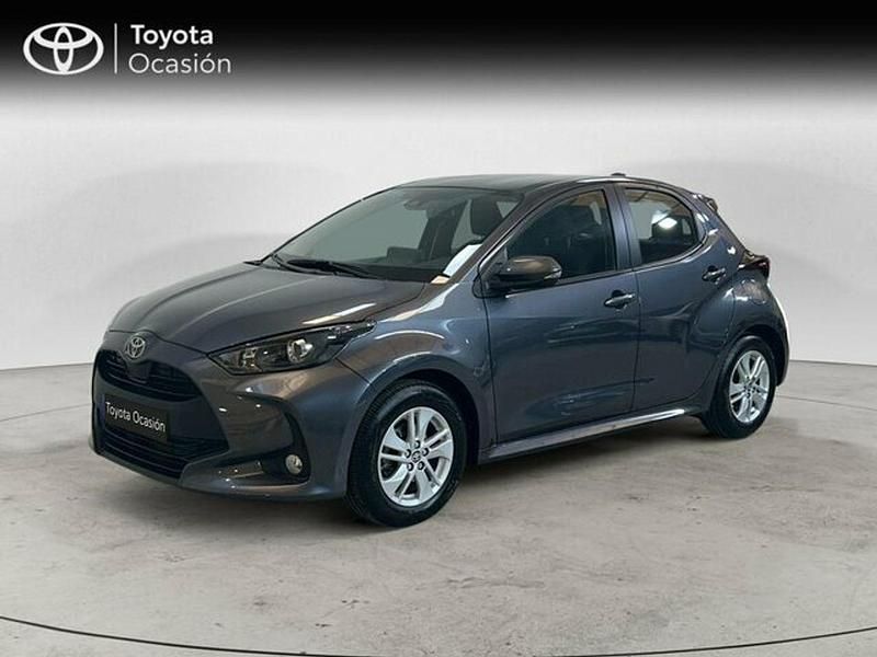 Gris Usado 2024 Toyota Yaris Edition | 20.750 € - Imagen 1/4
