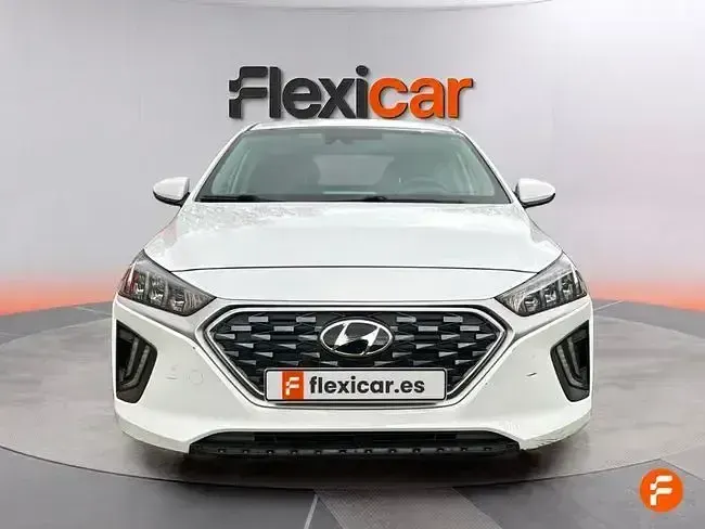 Usado Hyundai Ioniq Style 141 CV (103 kW) 2022 Blanco Utilitario
