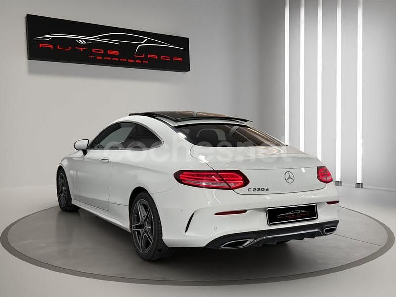 Usado Mercedes C220 194 CV (142 kW) 2020 Blanco Coupe