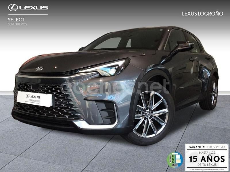Gris / plata Usado 2024 Lexus LBX SUV | 36.900 € (Un poco caro) - Imagen 1/4