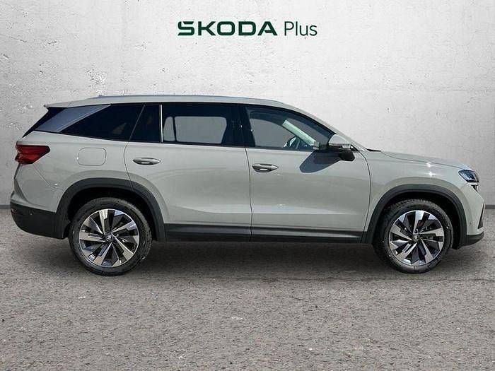 Nuevo Skoda Kodiaq 204 CV (150 kW) 2025 Gris SUV