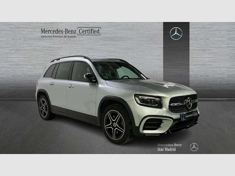 Usado Mercedes GLB200 150 CV (110 kW) 2025 Plateado SUV