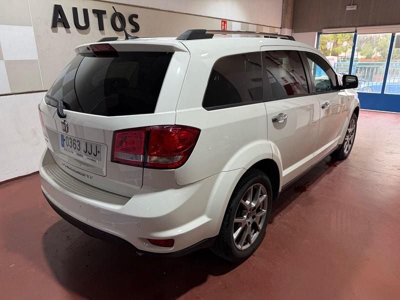 Usado Fiat Freemont Lounge 170 CV (125 kW) 2015 Blanco SUV