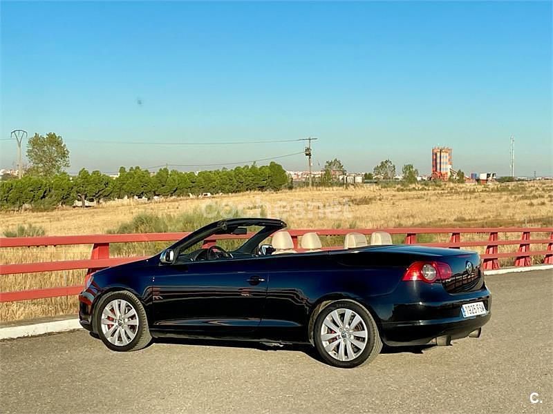Usado VW Eos Individual 140 CV (102 kW) 2007 Negro Descapotable