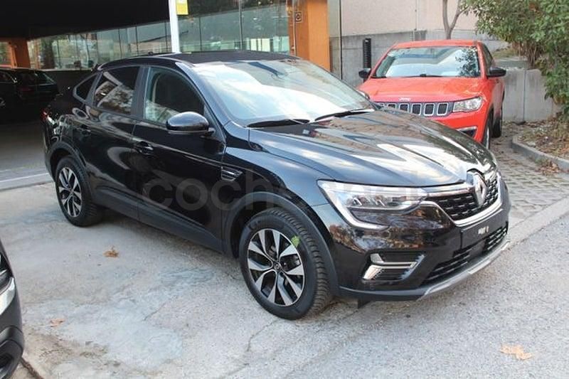 Usado Renault Arkana Techno 140 CV (102 kW) 2024 Negro SUV