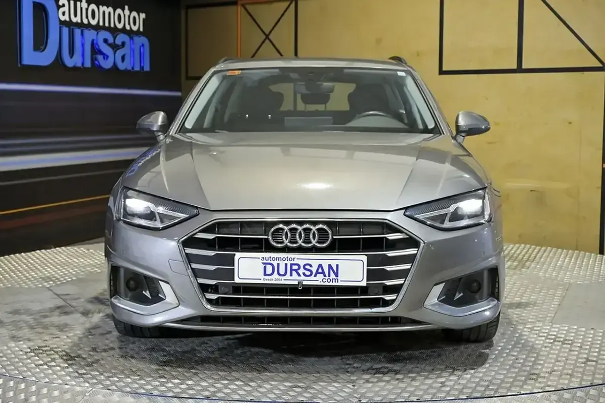 Käytetty Audi A4 Advanced Plus 163 HP (119 kW) 2021 Harmaa Farmari
