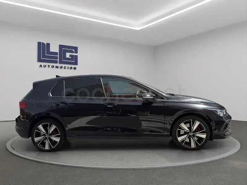 Usado VW Golf VIII GTE 245 CV (180 kW) 2021 Negro Berlina