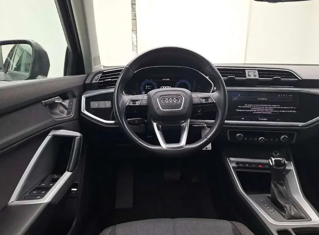 Usado Audi Q3 Advanced 245 CV (180 kW) 2022 Gris SUV
