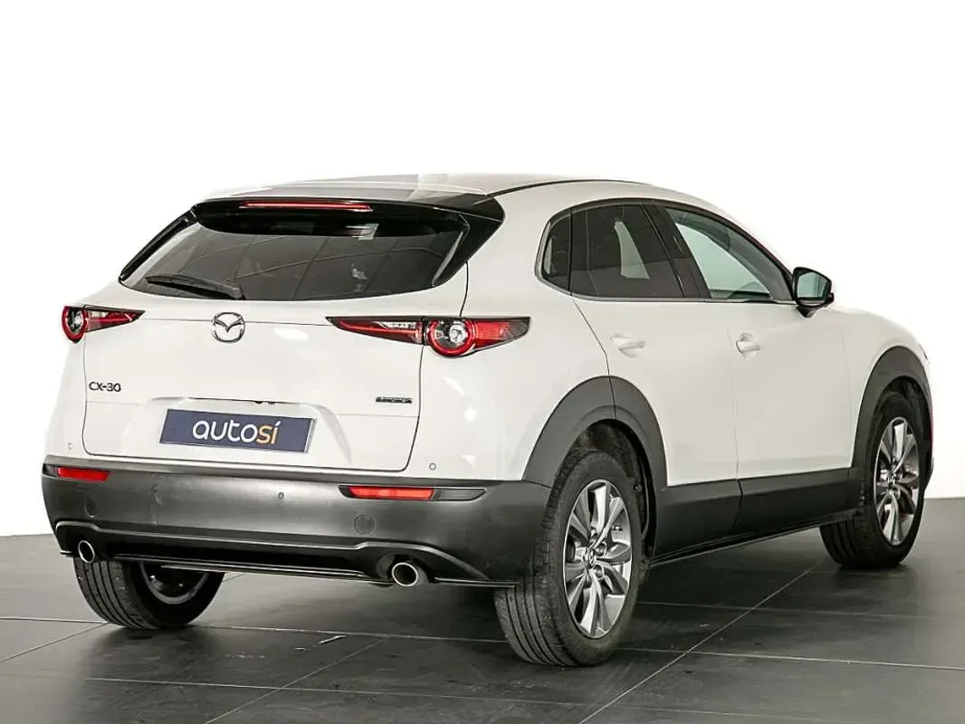 Usado Mazda CX-30 Exclusive-Line 140 CV (102 kW) 2025 Blanco SUV
