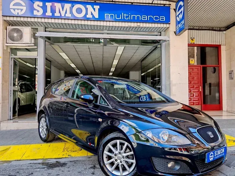 Usado Seat Leon Copa 105 CV (77 kW) 2011 Negro Utilitario