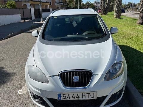 Blanco Usado 2013 Seat Altea XL Style Monovolumen | 6000 € (Buen precio) - Imagen 1/4