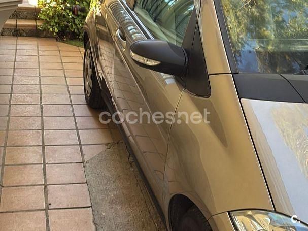 Usado Mercedes A150 Elegance 95 CV (69 kW) 2007 Beige Monovolumen