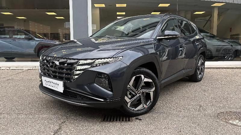 Usado Hyundai Tucson 252 CV (185 kW) 2023 Gris/plata SUV