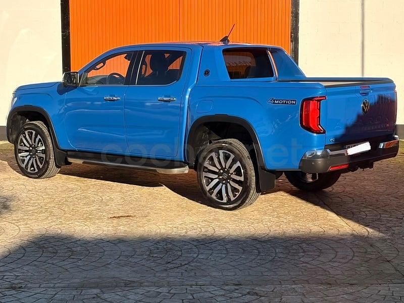 Usado VW Amarok Aventura 240 CV (176 kW) 2024 Azul Pickup/Camioneta