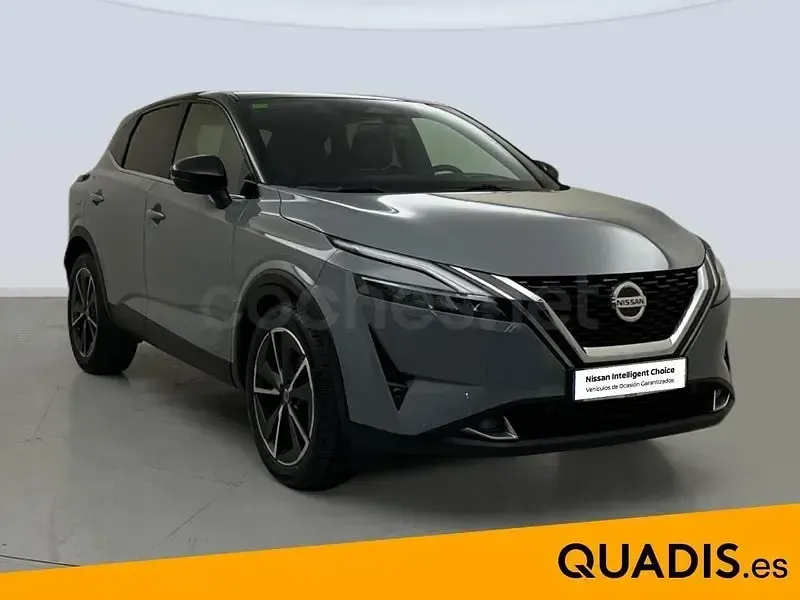 Usado Nissan Qashqai Tekna 158 CV (116 kW) 2022 Gris / plata SUV
