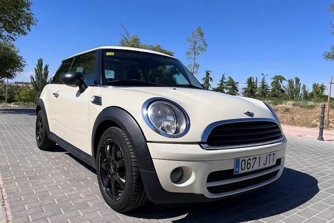 Usado Mini One D 90 CV (66 kW) 2010 Beige Utilitario