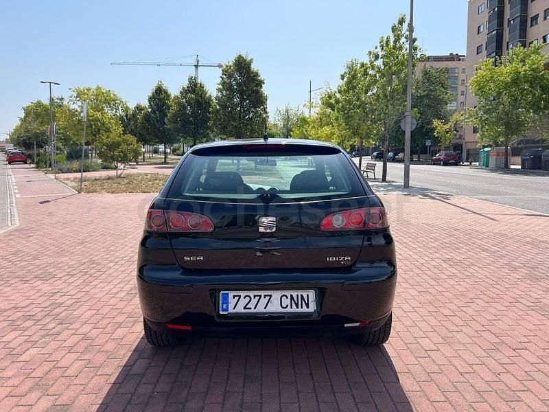 Usado Seat Ibiza Sport 131 CV (96 kW) 2004 Negro Utilitario