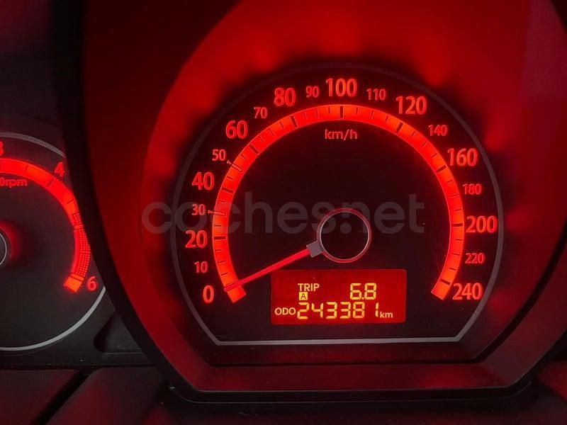 Usado Kia Ceed Plus 90 CV (66 kW) 2011 Blanco Utilitario