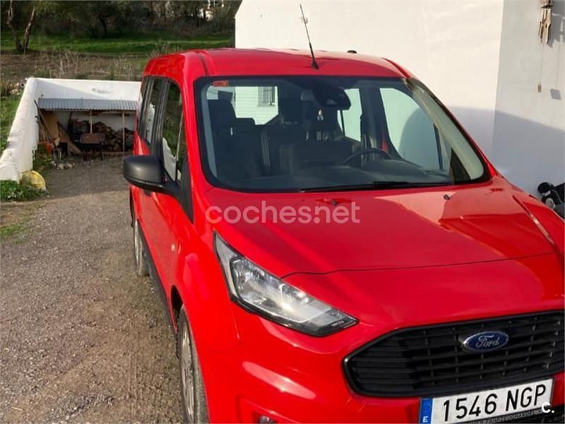Usado Ford Tourneo Connect Titanium 120 CV (88 kW) 2020 Rojo Monovolumen