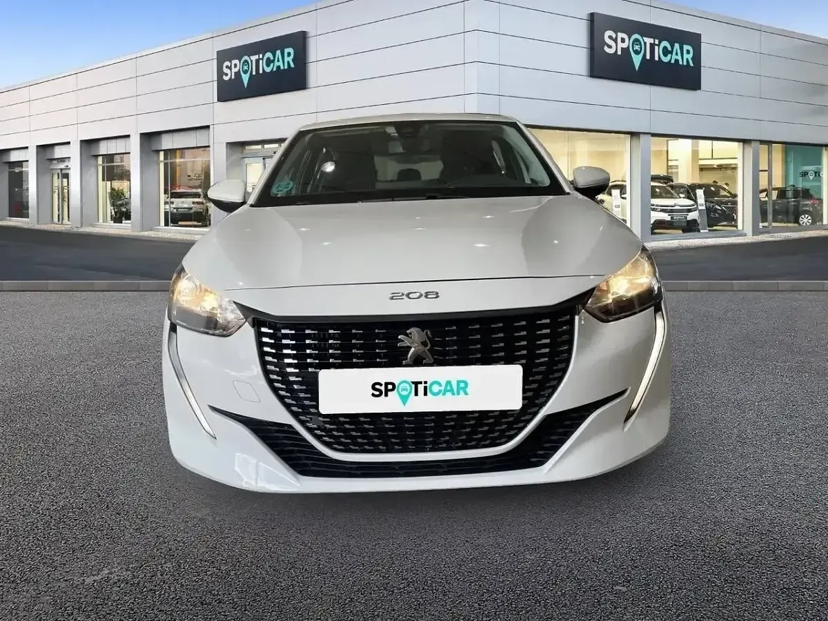 Usado Peugeot 208 Active 100 CV (73 kW) 2022 Blanco Utilitario