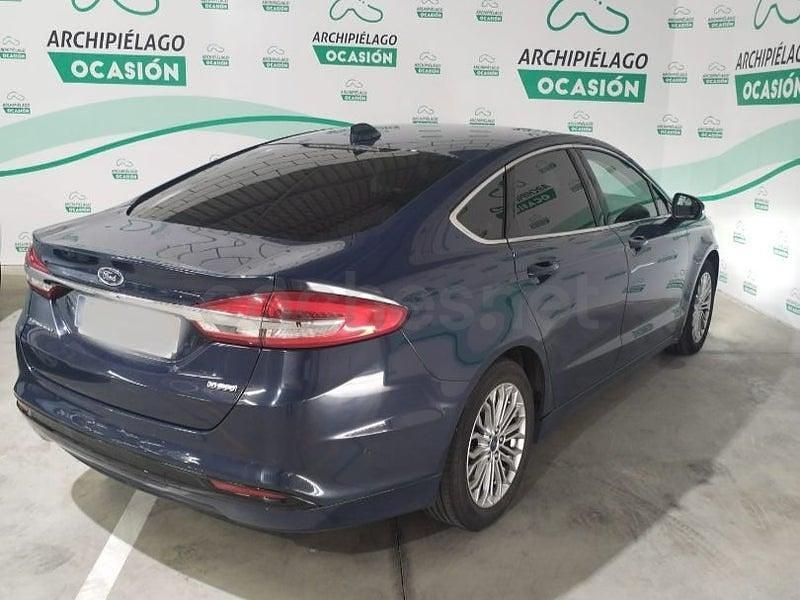 Usado Ford Mondeo Titanium 187 CV (137 kW) 2021 Azul Berlina