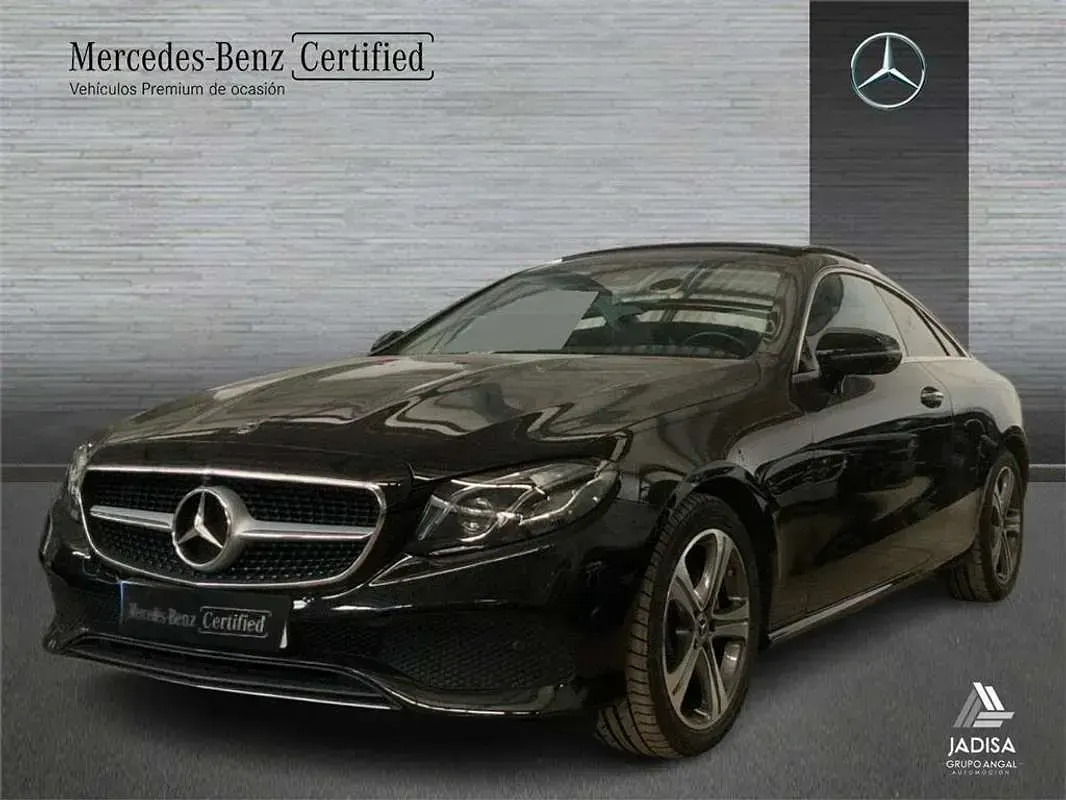 Usado Mercedes E220 160 CV (117 kW) 2019 Coupe