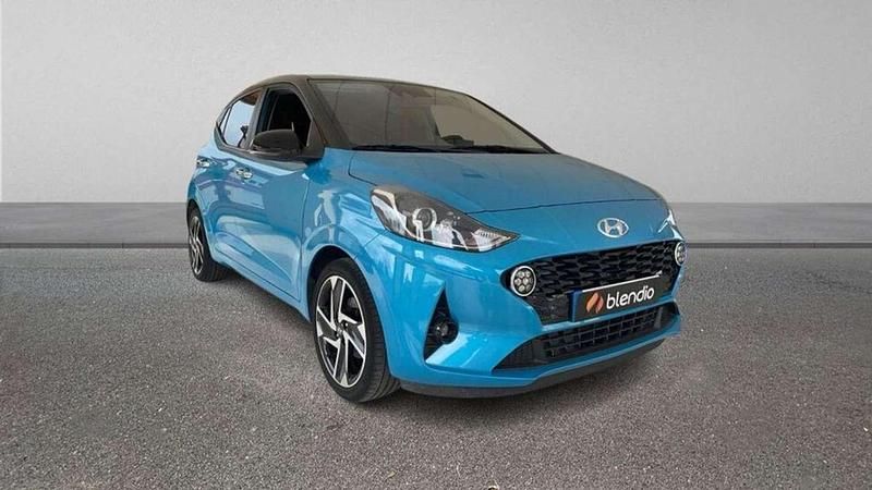 Usado Hyundai i10 67 CV (49 kW) 2022 Azul Utilitario