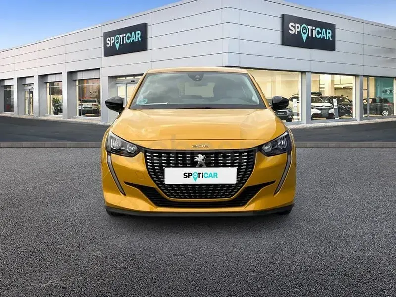 Usado Peugeot 208 Active 75 CV (55 kW) 2022 Amarillo Utilitario
