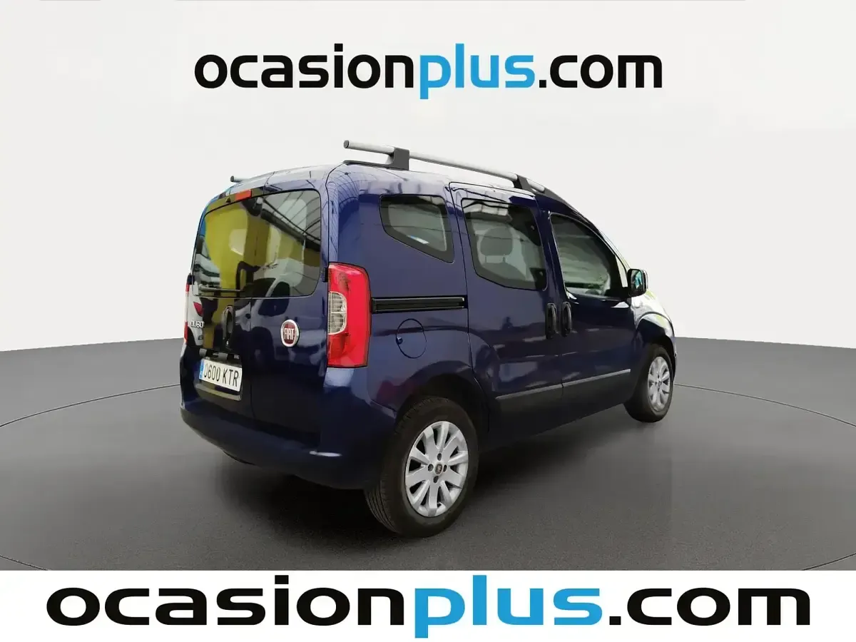 Usado Fiat Qubo Lounge 80 CV (58 kW) 2019 Azul Monovolumen