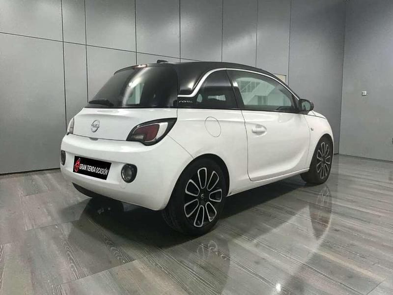 Usado Opel Adam Glam 87 CV (63 kW) 2016 Blanco Utilitario