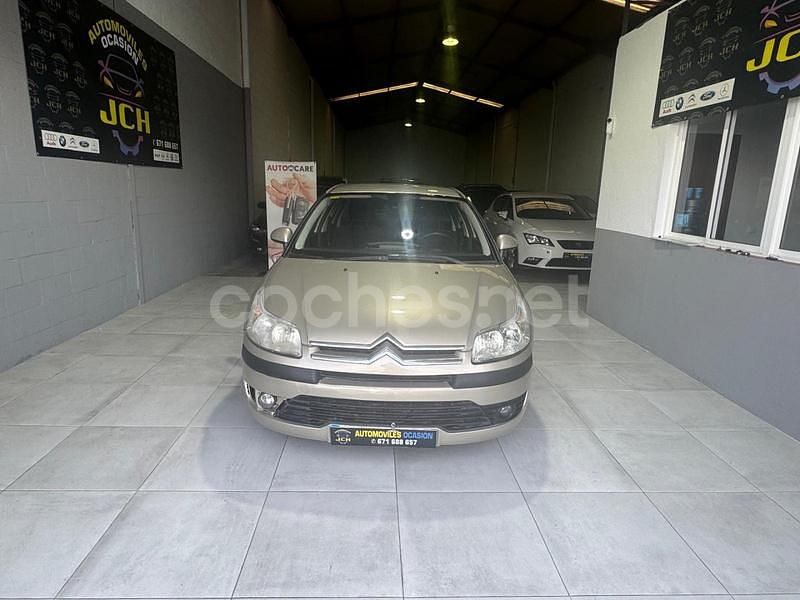 Usado Citroën C4 110 CV (80 kW) 2007 Beige Berlina