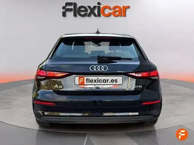 Usado Audi A3 Sportback 110 CV (80 kW) 2022 Negro Utilitario