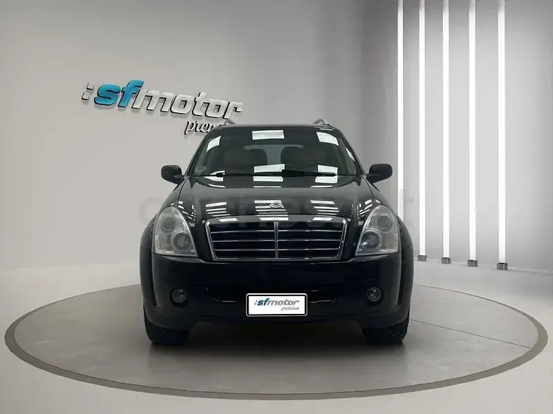 Usado SsangYong Rexton II Limited 179 CV (131 kW) 2011 Negro SUV