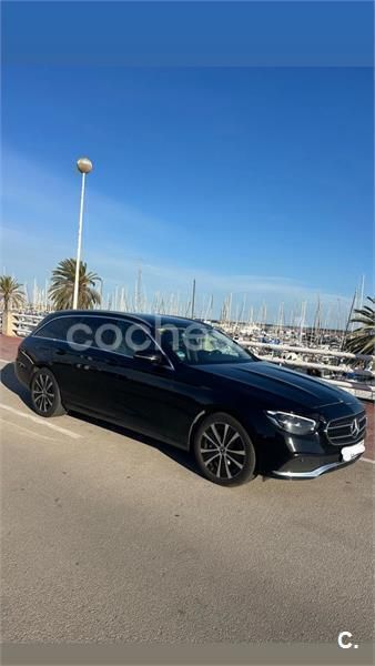 Negro Usado 2022 Mercedes E300 Familiar | 38.500 € (Precio justo) - Imagen 1/4