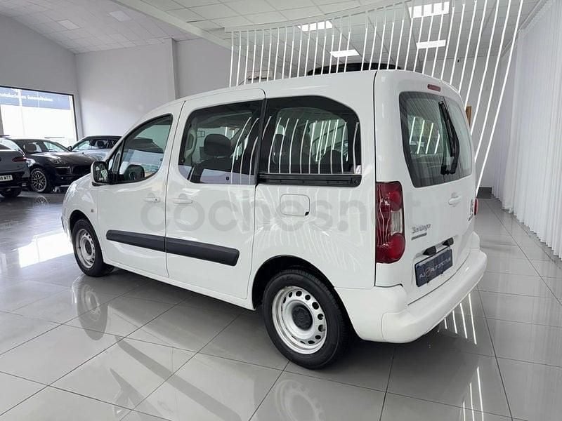 Usado Citroën Berlingo Feel 100 CV (73 kW) 2018 Blanco Monovolumen