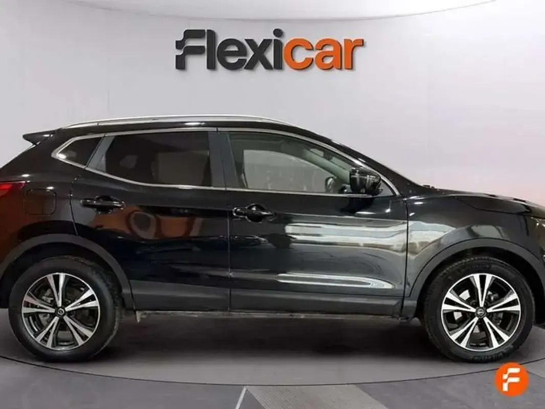 Usado Nissan Qashqai Tekna 160 CV (117 kW) 2019 Negro SUV