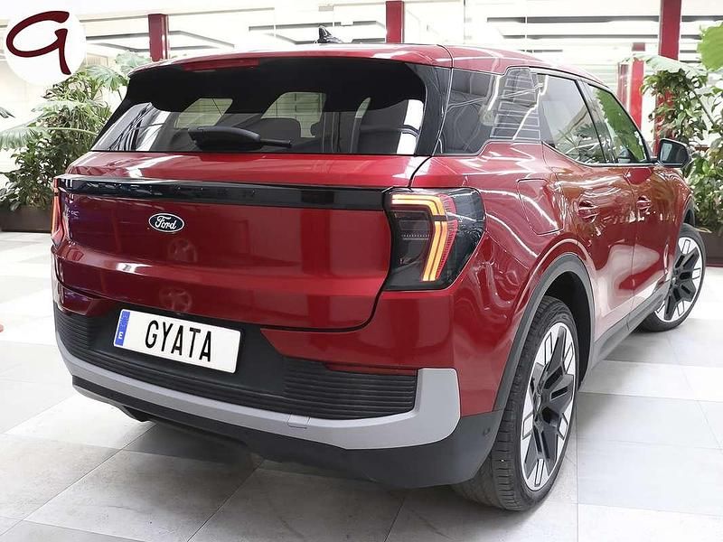 Usado Ford Explorer Premium 250 kW (340 CV) 2024 Rojo SUV