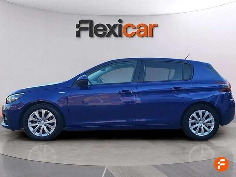 Usado Peugeot 308 SW Allure 131 CV (96 kW) 2020 Azul Familiar
