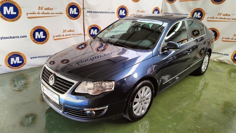 Usado VW Passat Sportline 140 CV (102 kW) 2007 Azul Berlina