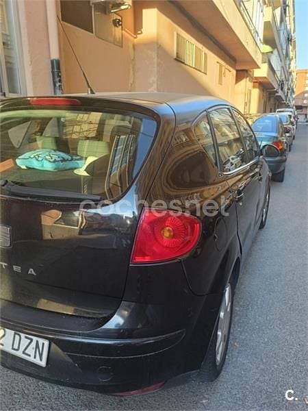 Usado Seat Altea Stylance 140 CV (102 kW) 2006 Negro Monovolumen