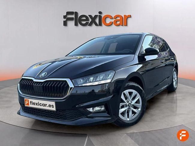 Usado Skoda Fabia 95 CV (69 kW) 2025 Negro Utilitario