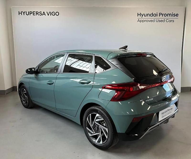 Nuevo Hyundai i20 100 CV (73 kW) 2025 Verde