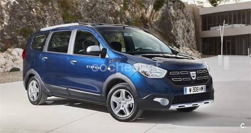 Usado Dacia Lodgy Comfort 115 CV (84 kW) 2022 Azul Monovolumen