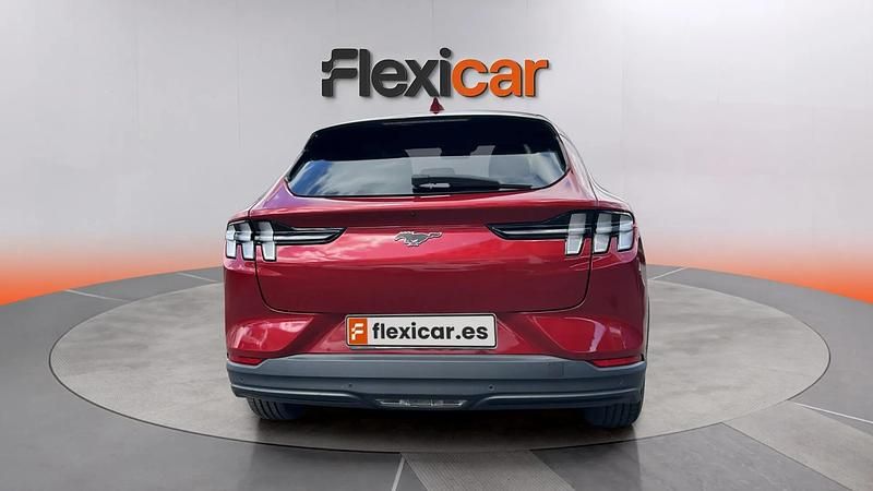 Usado Ford Mustang Mach-E 258 kW (351 CV) 2023 Rojo SUV