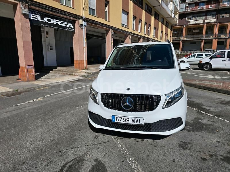 Usado Mercedes V220 163 CV (119 kW) 2021 Blanco Monovolumen