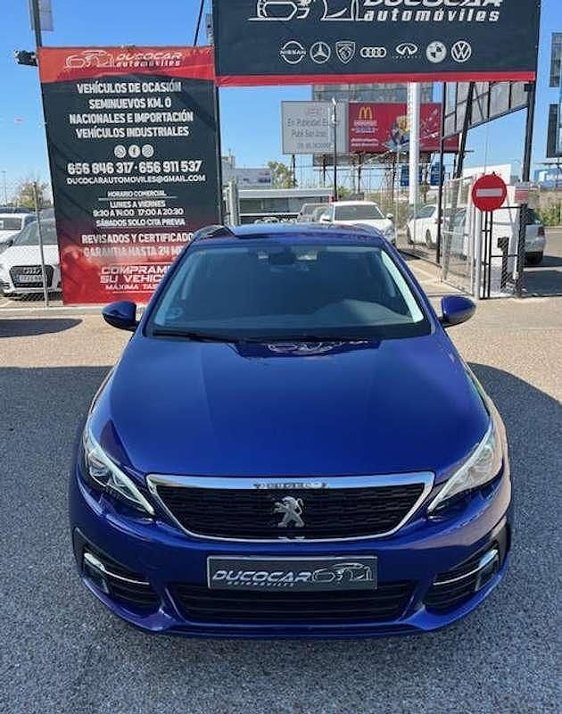 Usado Peugeot 308 SW Style 131 CV (96 kW) 2020 Azul Familiar