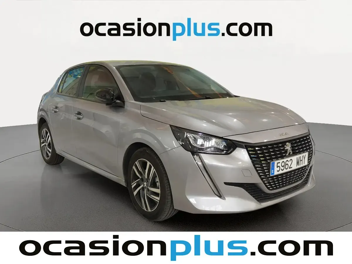Usado Peugeot 208 Active 75 CV (55 kW) 2023 Gris Utilitario